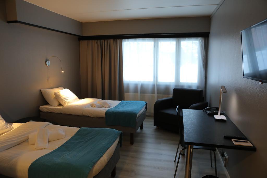 Hotel Nukkumatti Коккола Экстерьер фото