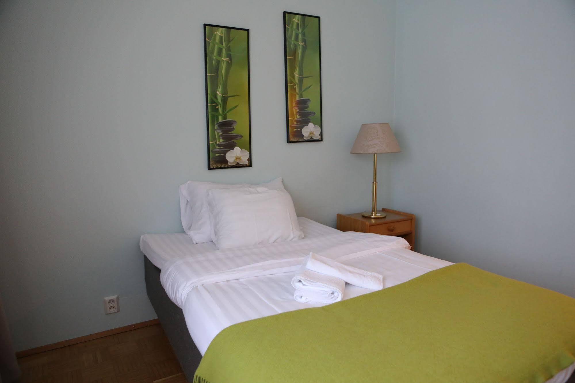 Hotel Nukkumatti Коккола Экстерьер фото