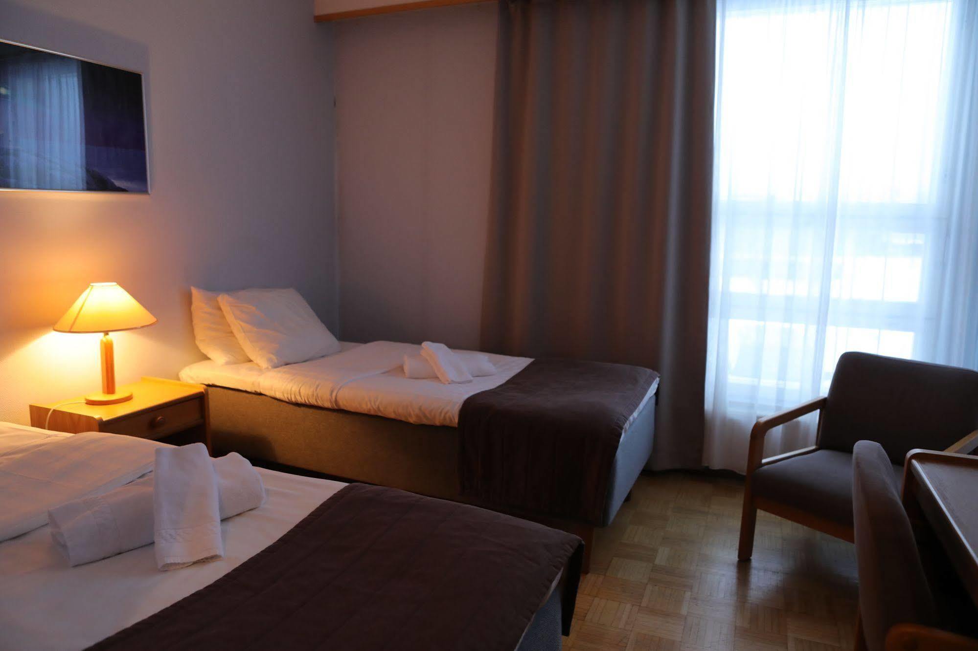 Hotel Nukkumatti Коккола Экстерьер фото